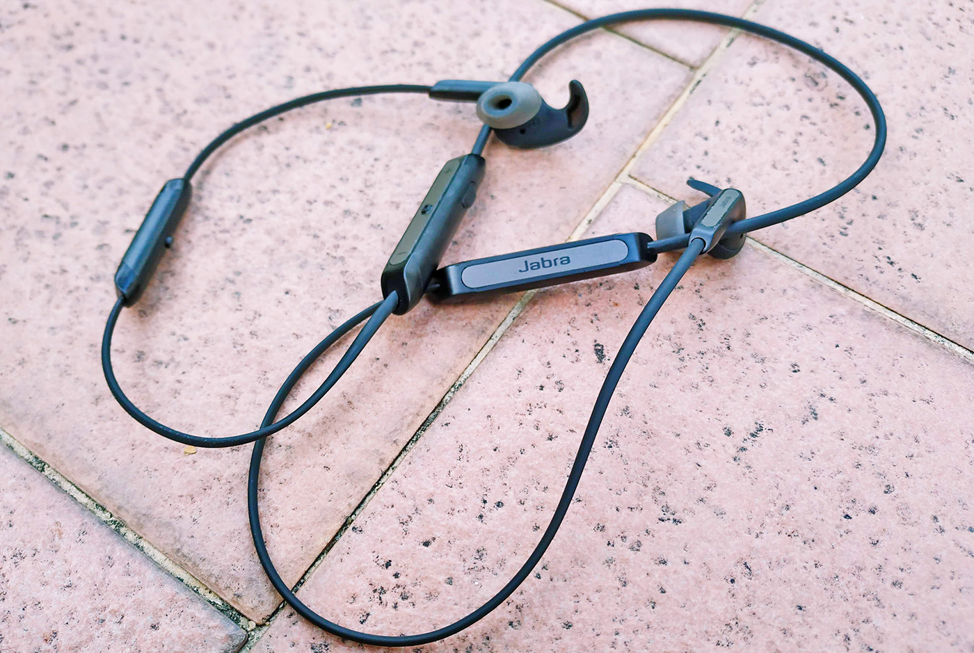 Review Jabra Elite 45e Cut the cords and get exercising